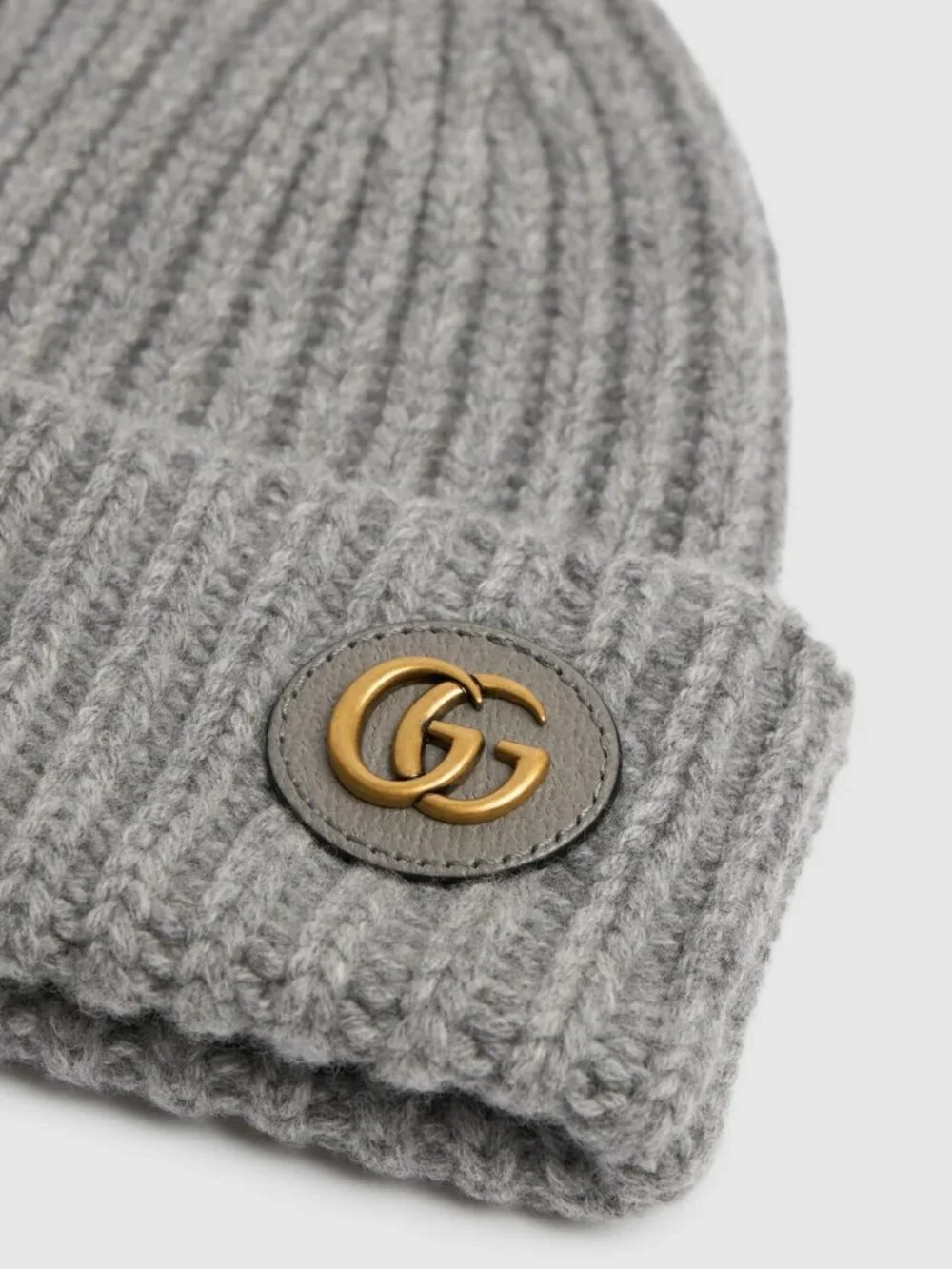 GUCCI HAT GRAY WOOL CASHMERE RIB KNIT LOGO PATCH BEANIE M / MEDIUM / 57CM